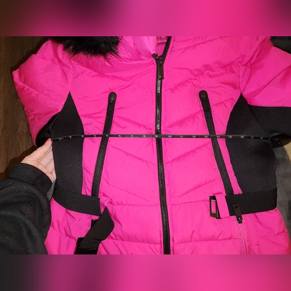 Michael Kors belted winter coat with hood - Picture 9 of 11